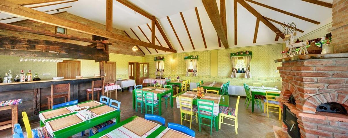 Bed and Breakfast Sobe Kod Baje - Baranjska Kuca Karanac Esterno foto