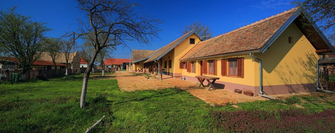 Bed and Breakfast Sobe Kod Baje - Baranjska Kuca Karanac Esterno foto